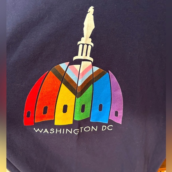 Capitol Pride t-shirt - Picture 2 of 4